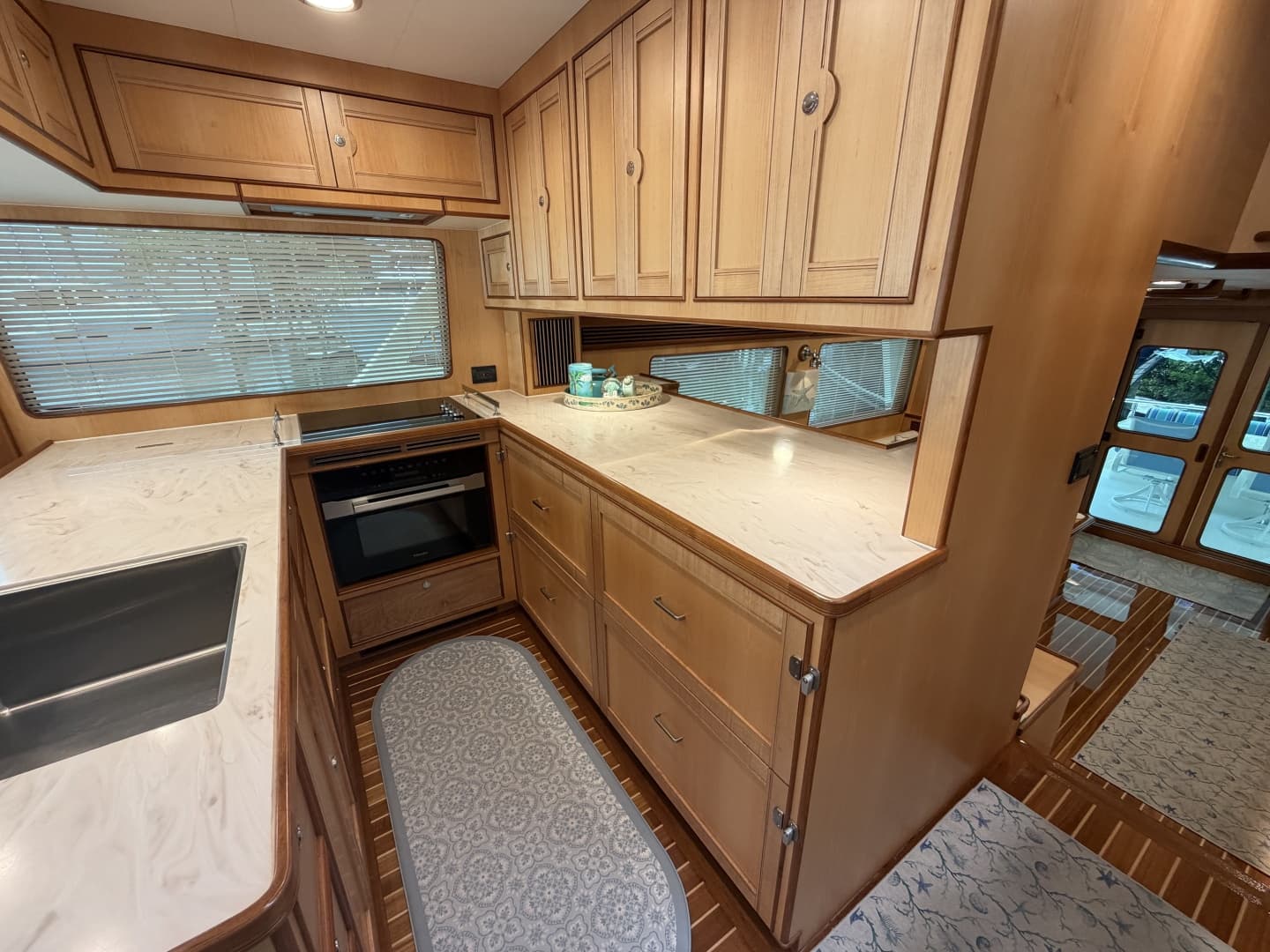 2025 Marlow Explorer 53E