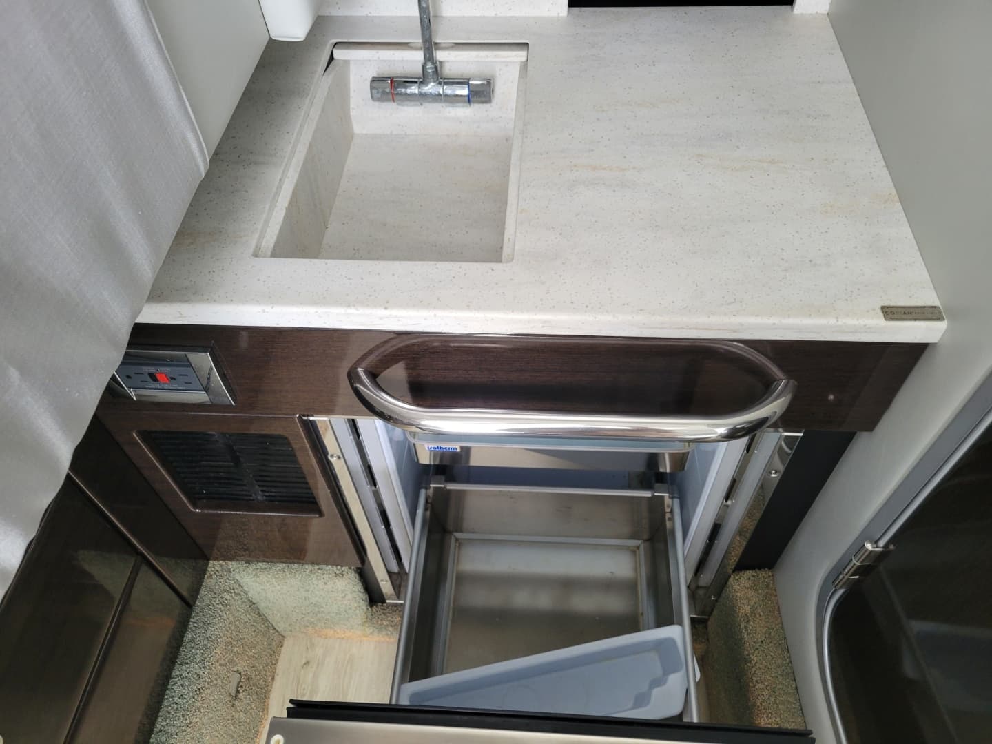 2019 Formula 350 Crossover Bowrider