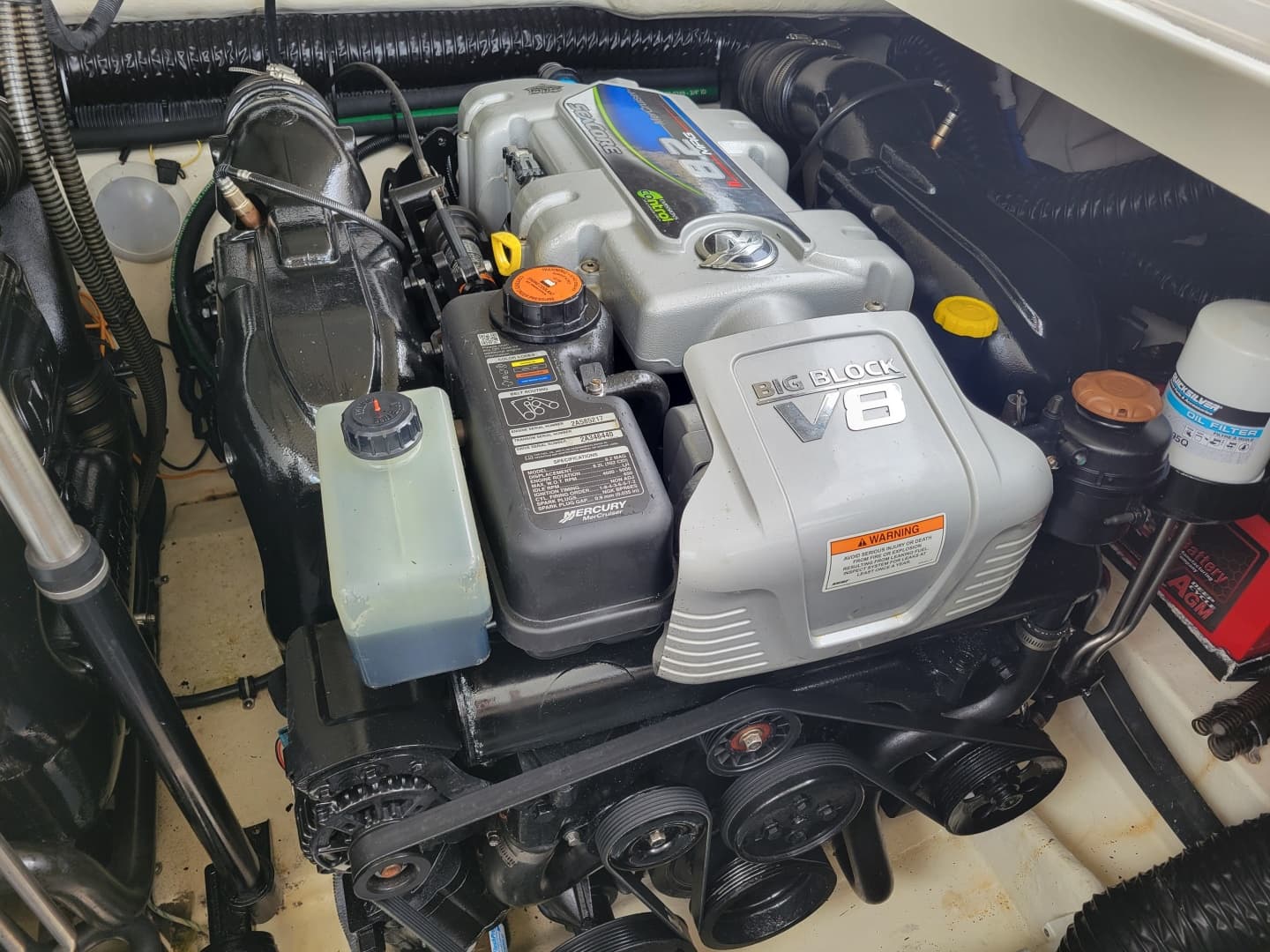 2019 Formula 350 Crossover Bowrider