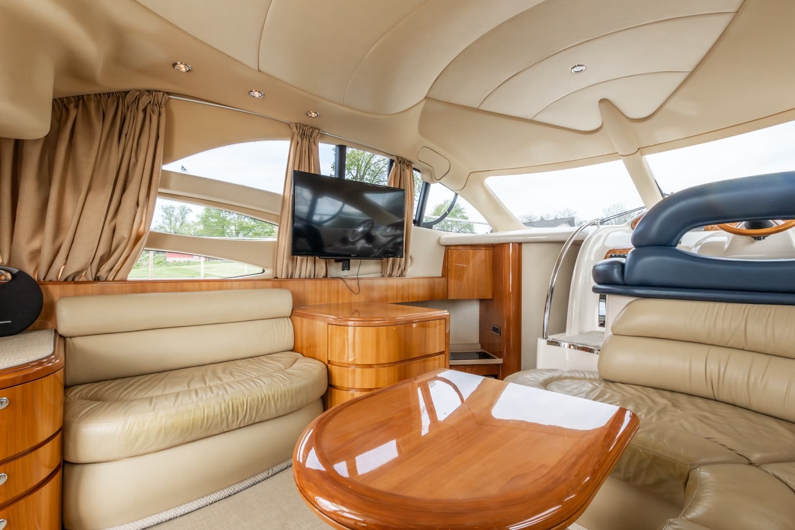 2004 Azimut 39 Flybridge