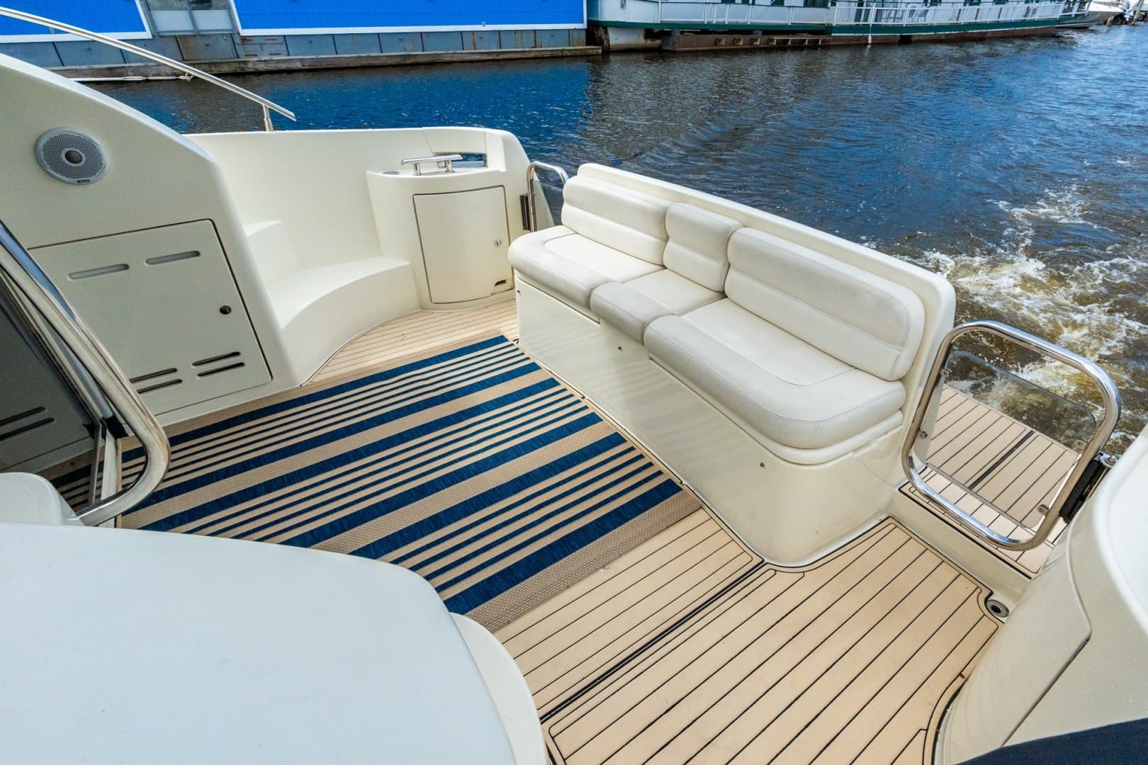 2004 Azimut 39 Flybridge