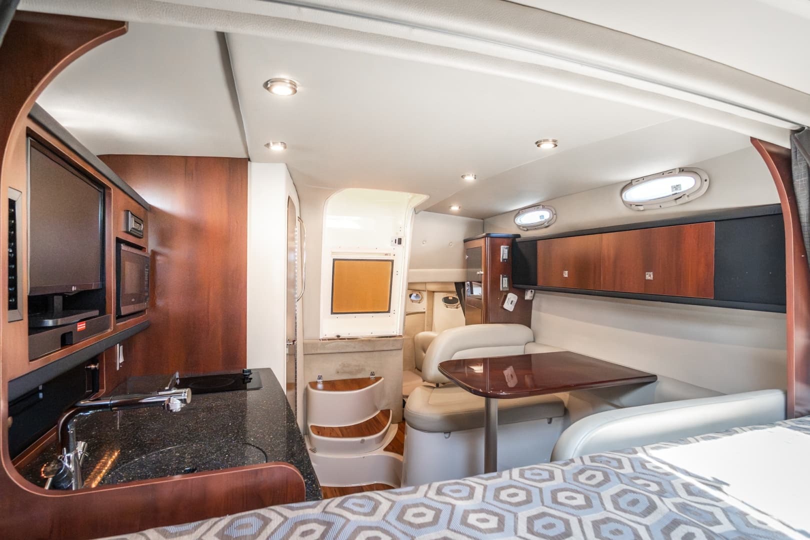 2016 Chaparral 290 Signature