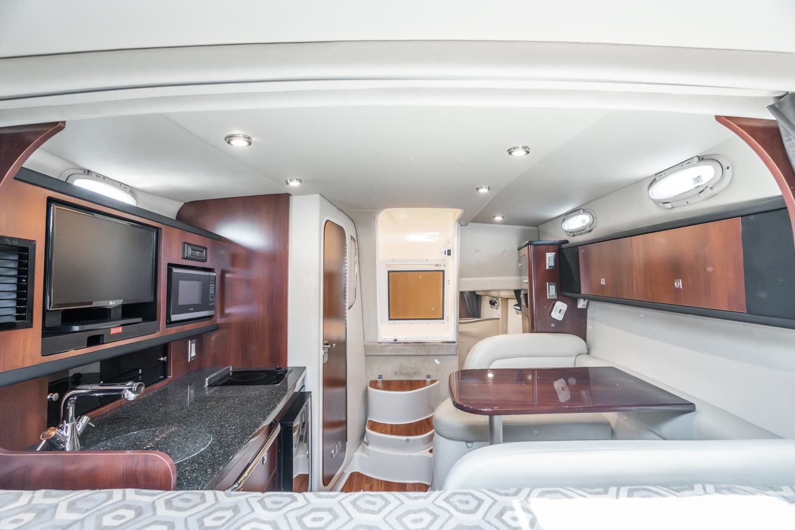 2016 Chaparral 290 Signature