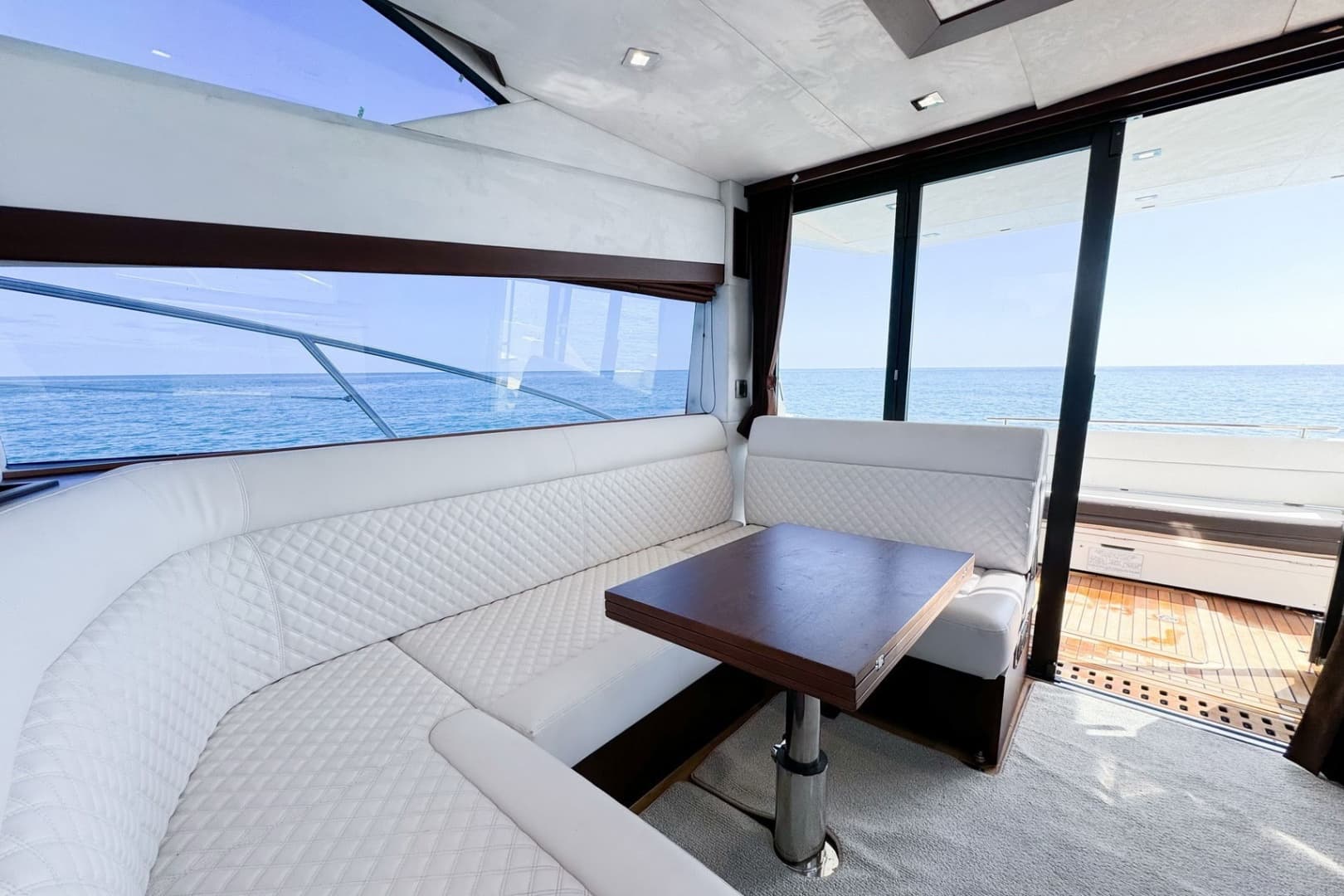 2016 Galeon 420 Fly