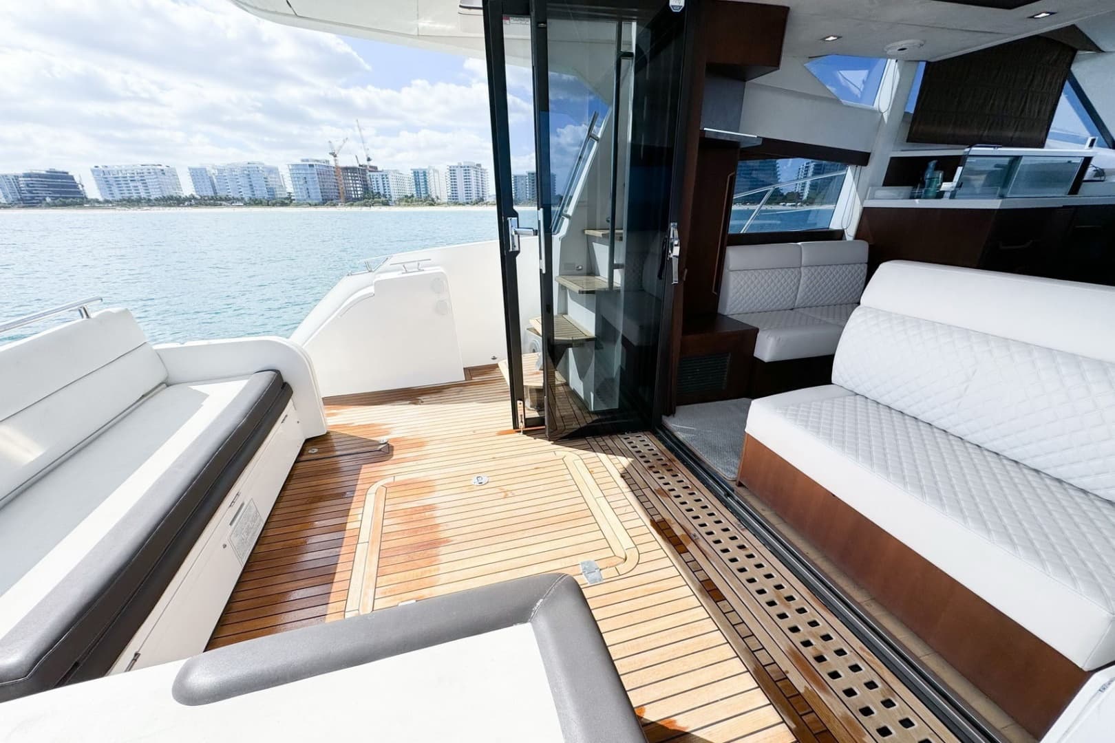 2016 Galeon 420 Fly