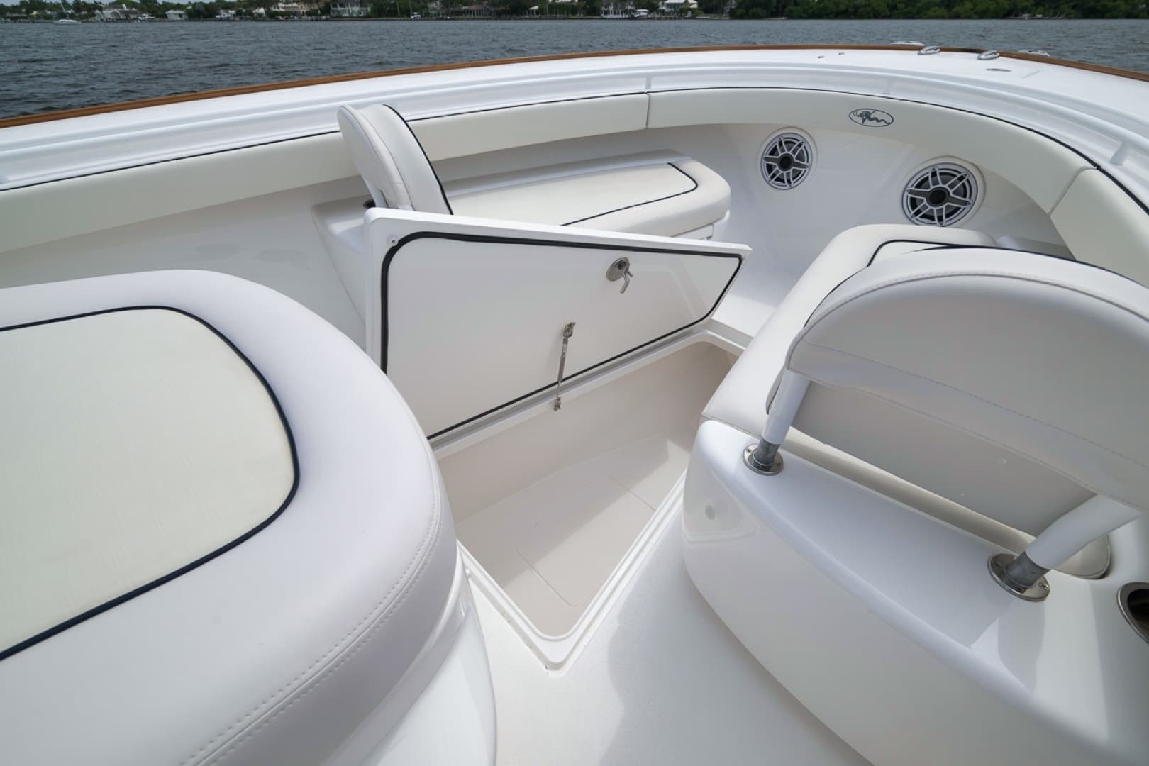 2023 Valhalla Boatworks V-33