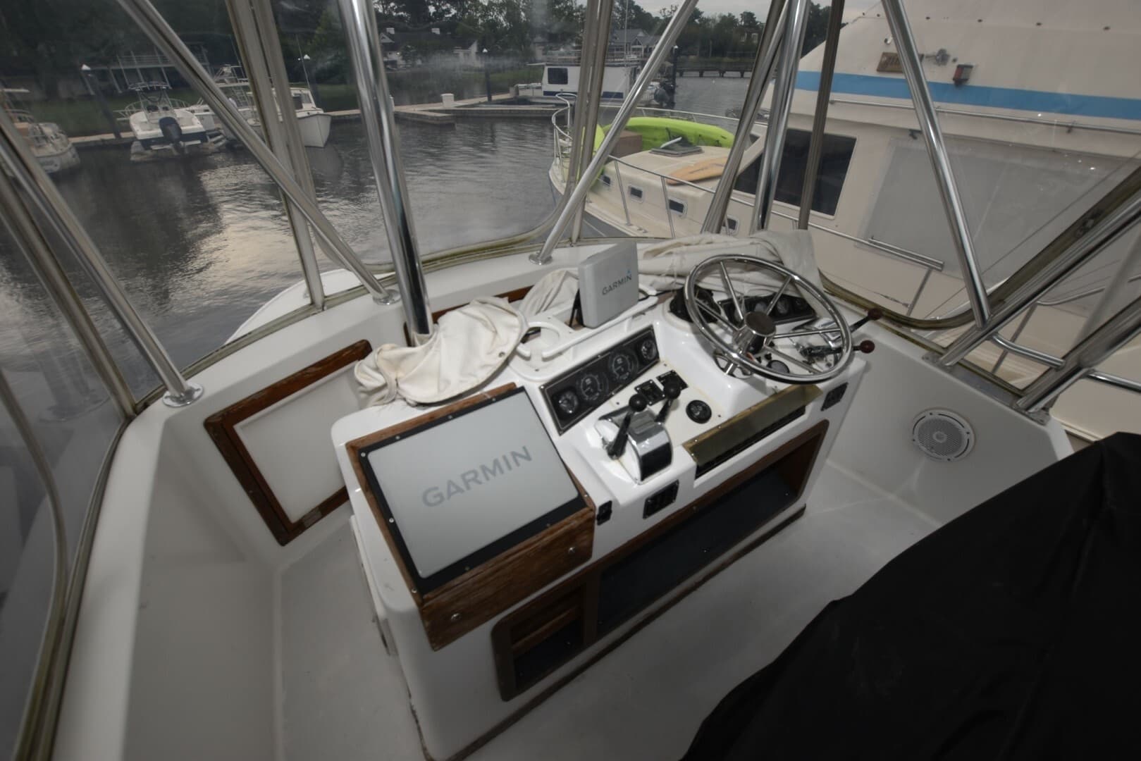 1981 Blackfin 32 Sportfisherman