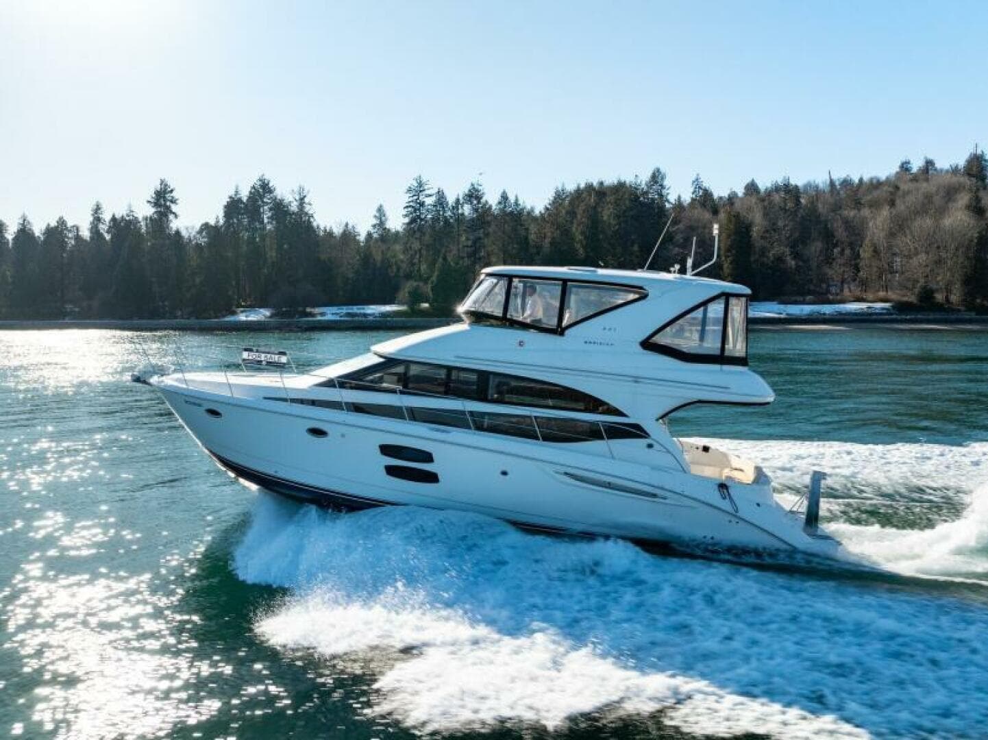 2014 Meridian 441 Sedan