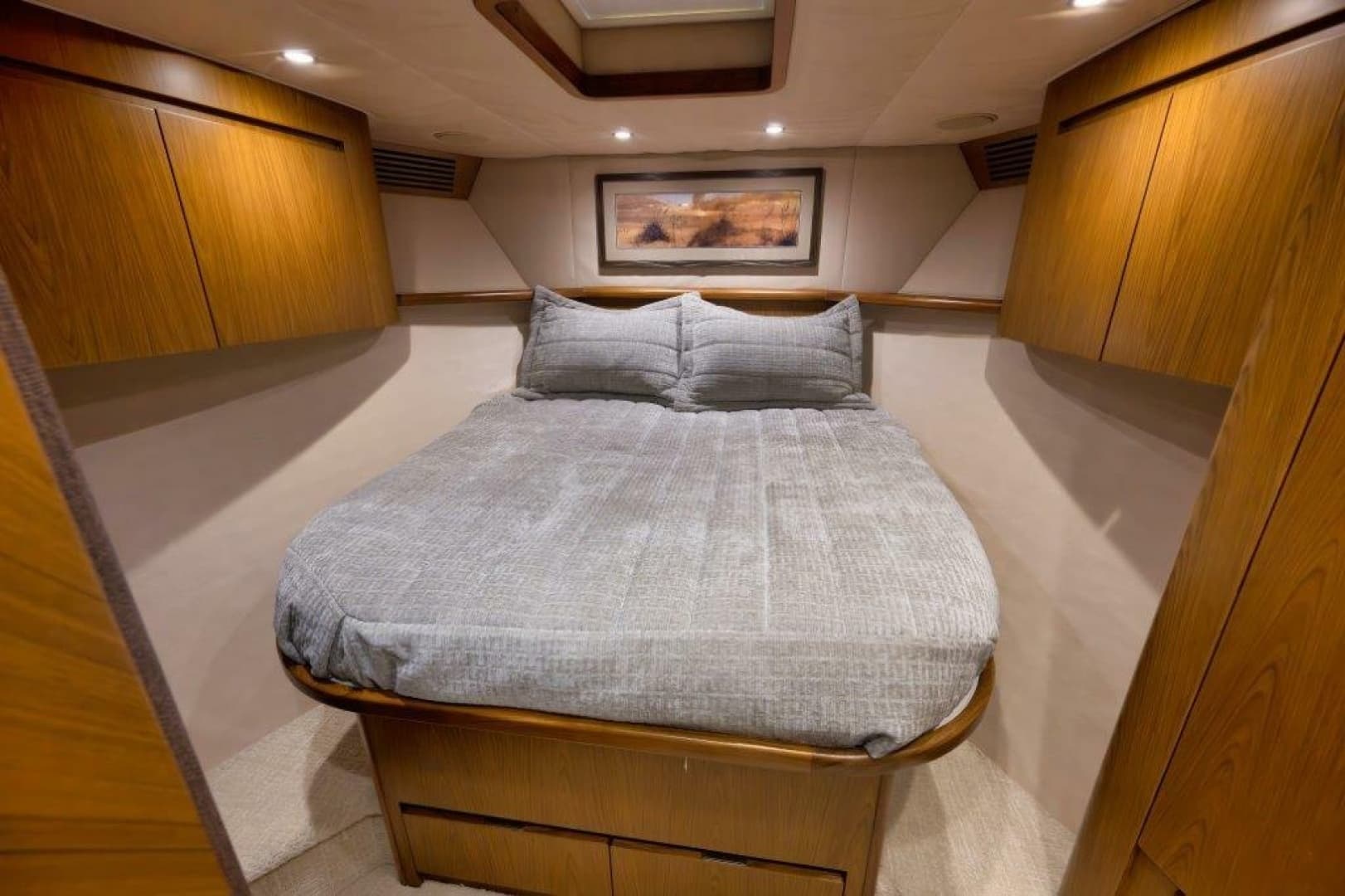 Viking 70 - Cutter Bill - Stateroom