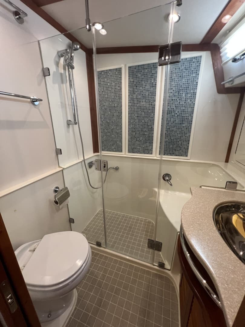 2016 Sabre 48 Salon Express