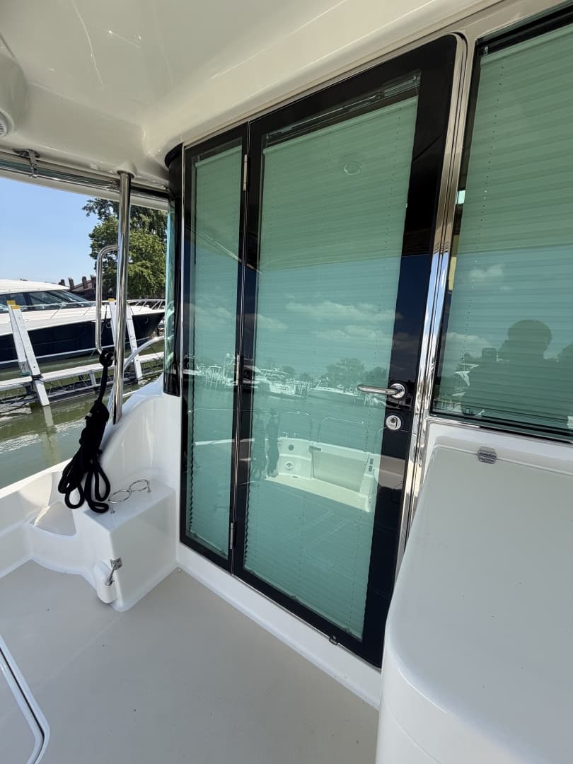 2016 Sabre 48 Salon Express