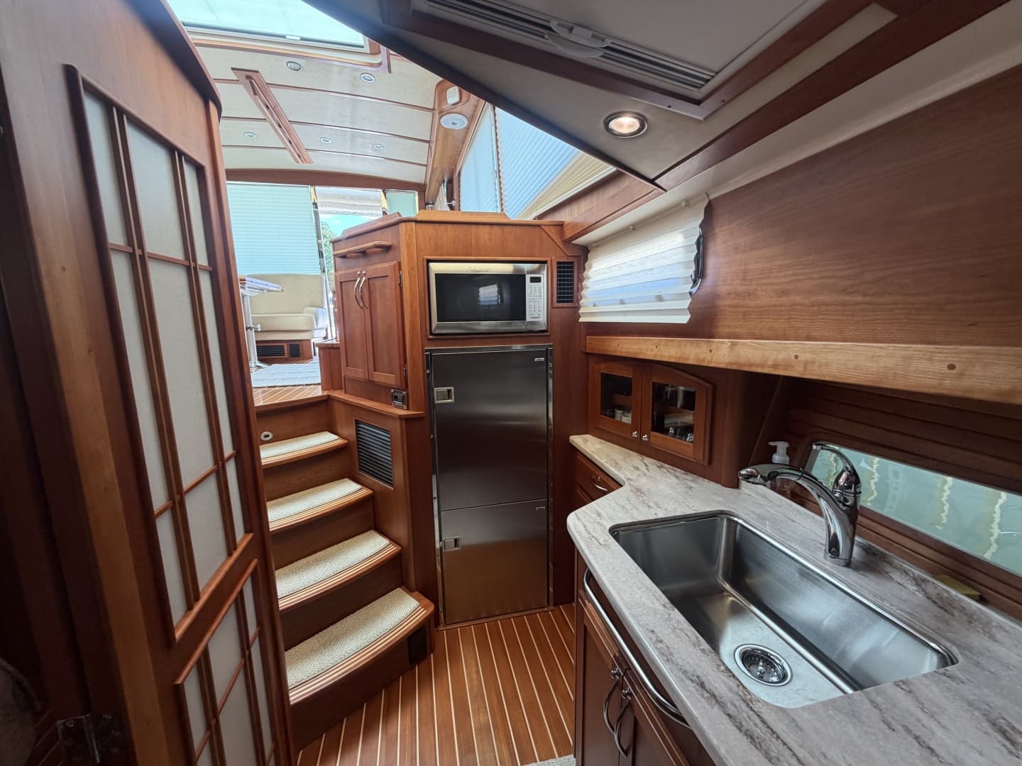 2016 Sabre 48 Salon Express