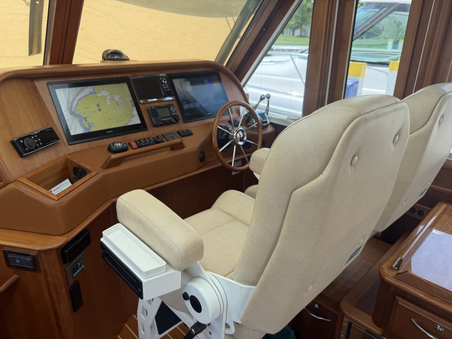 2016 Sabre 48 Salon Express
