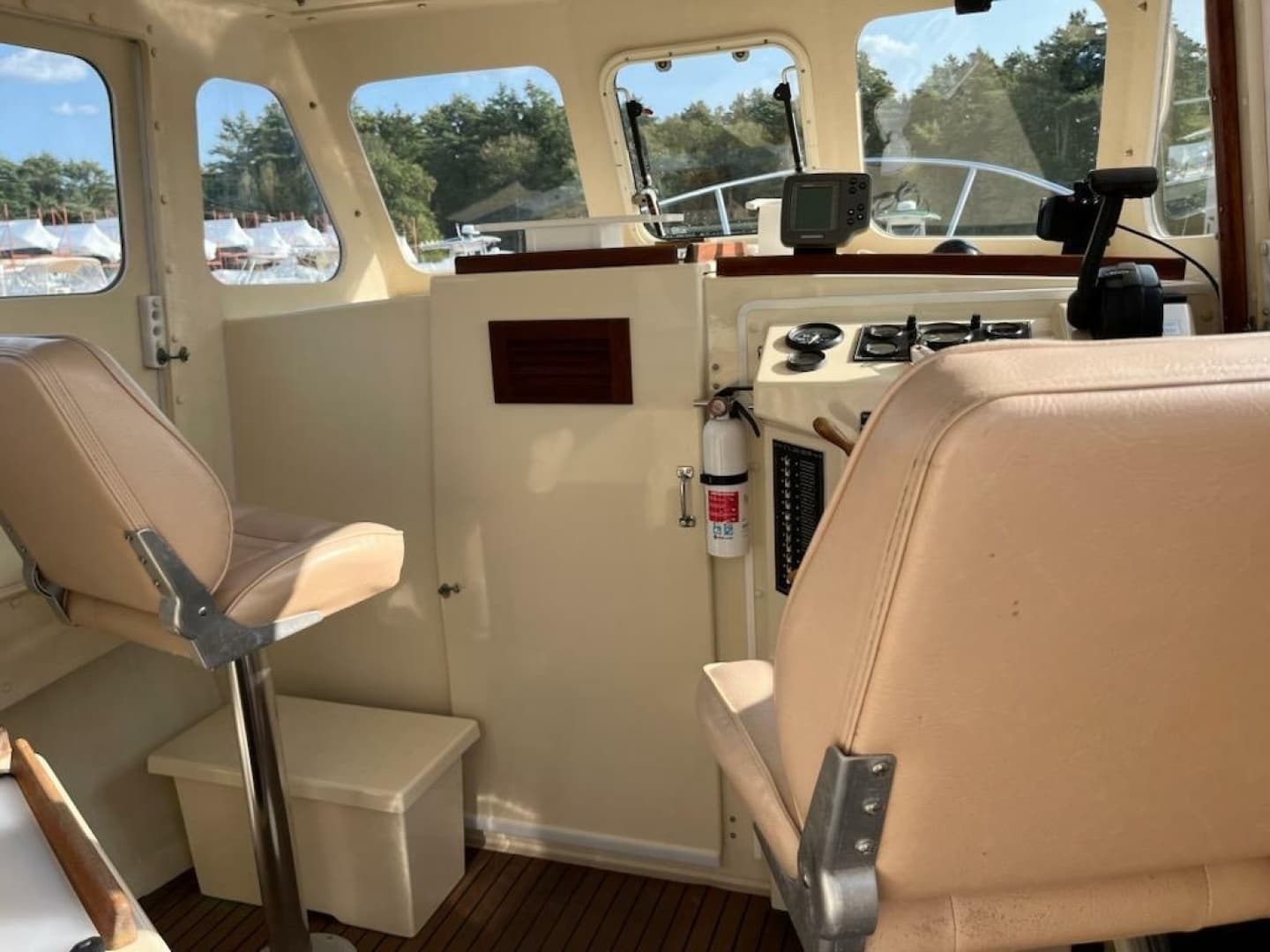 2001 Rosborough RF-246 Custom Wheelhouse