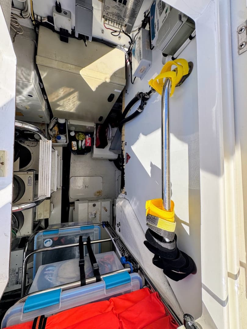 2004 Viking Princess V58