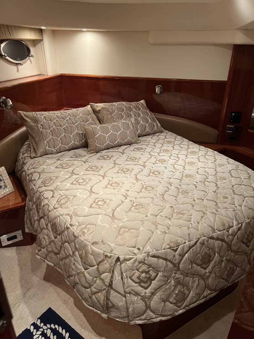 2004 Viking Princess V58