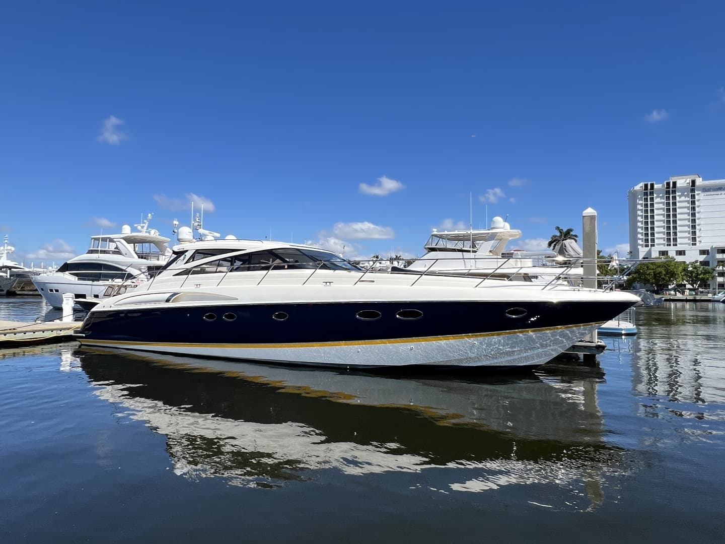 2004 Viking Princess V58