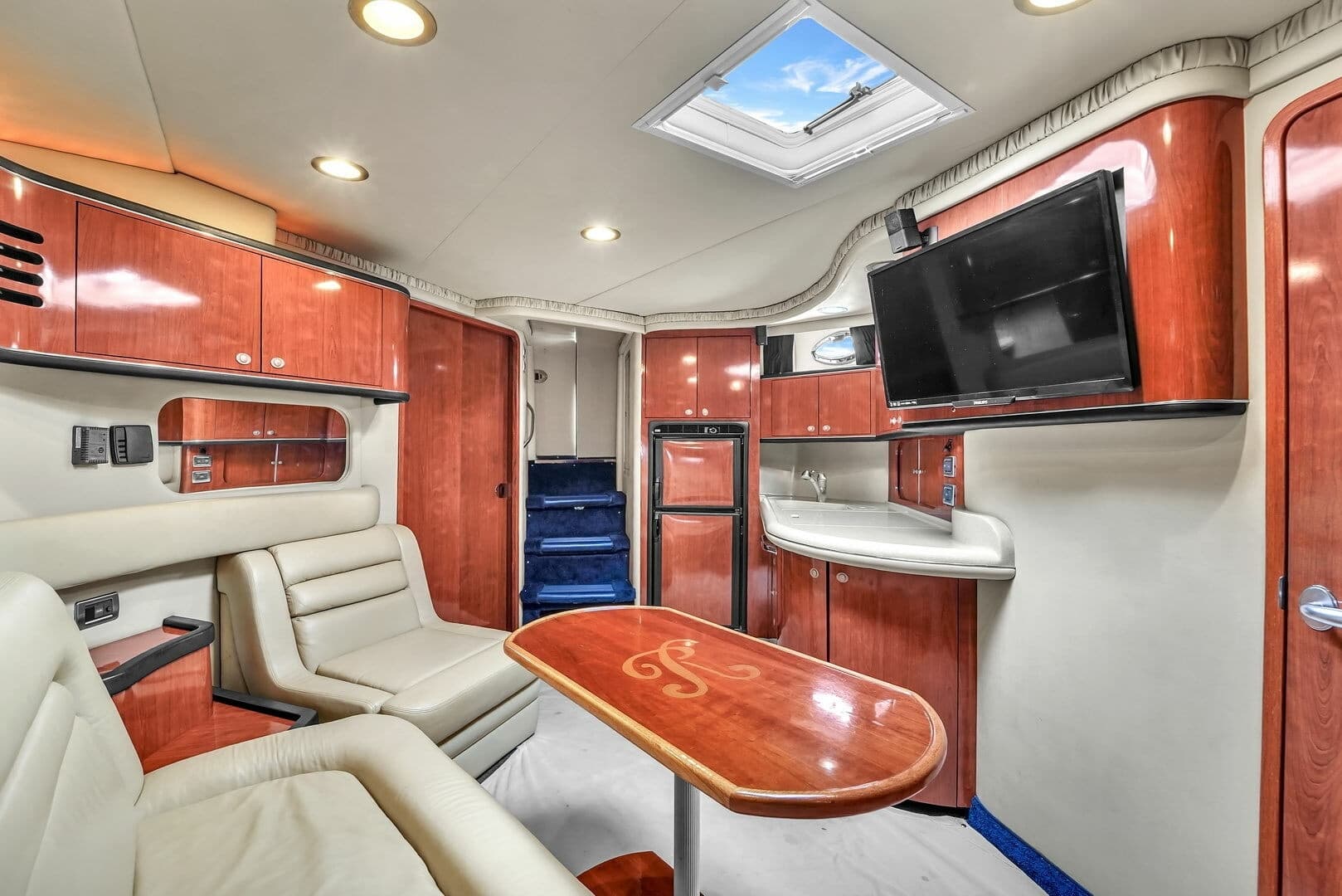 2004 Sea Ray 460 Sundancer