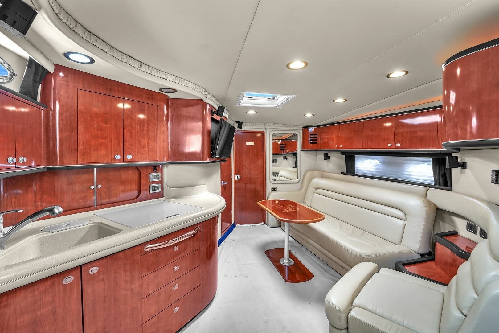 2004 Sea Ray 460 Sundancer