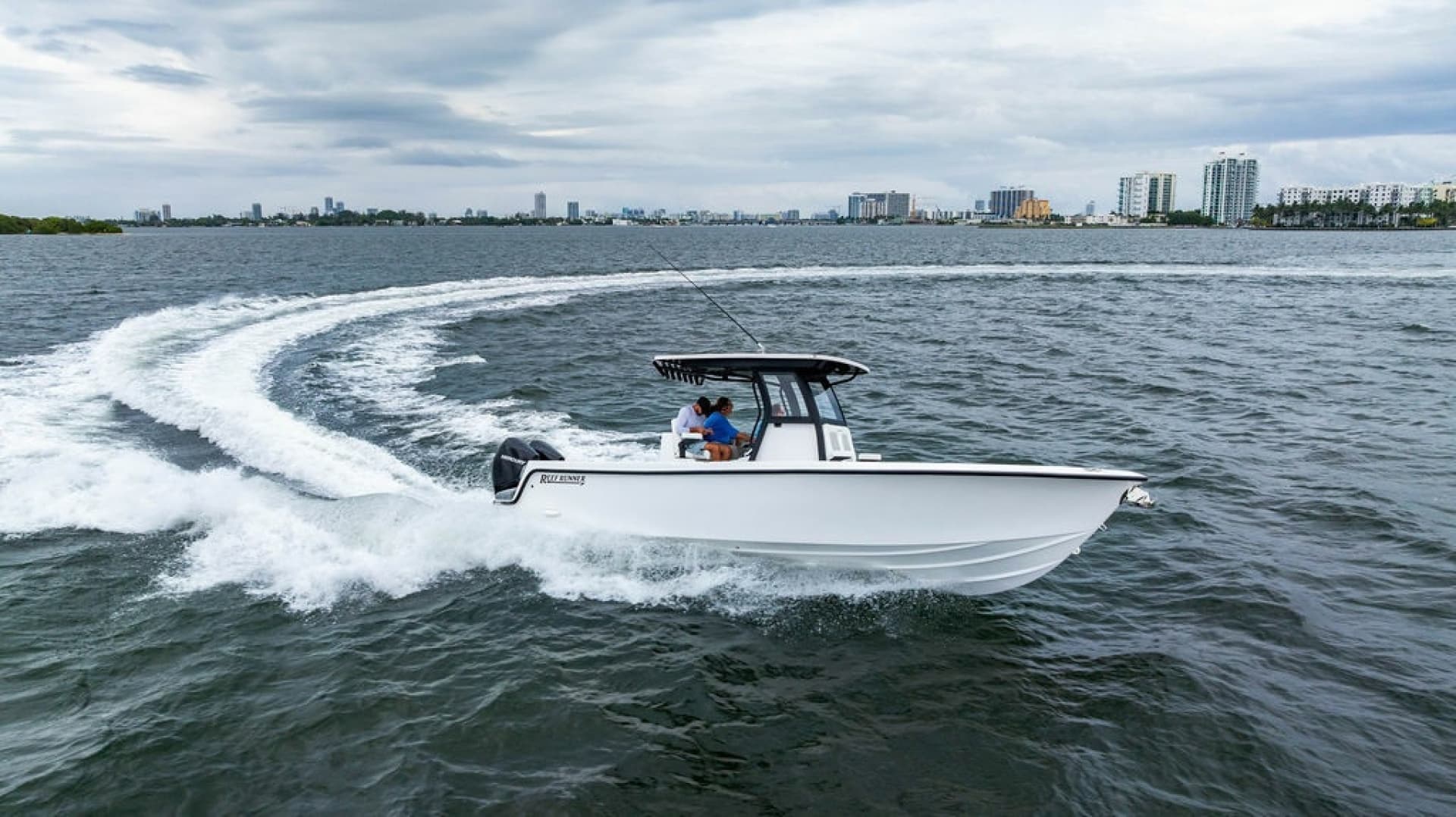 2027 Reef Runner 280