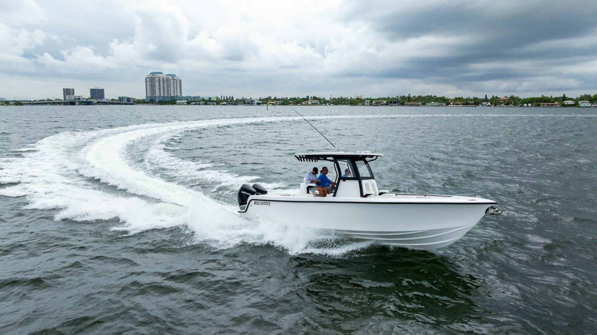 2027 Reef Runner 280