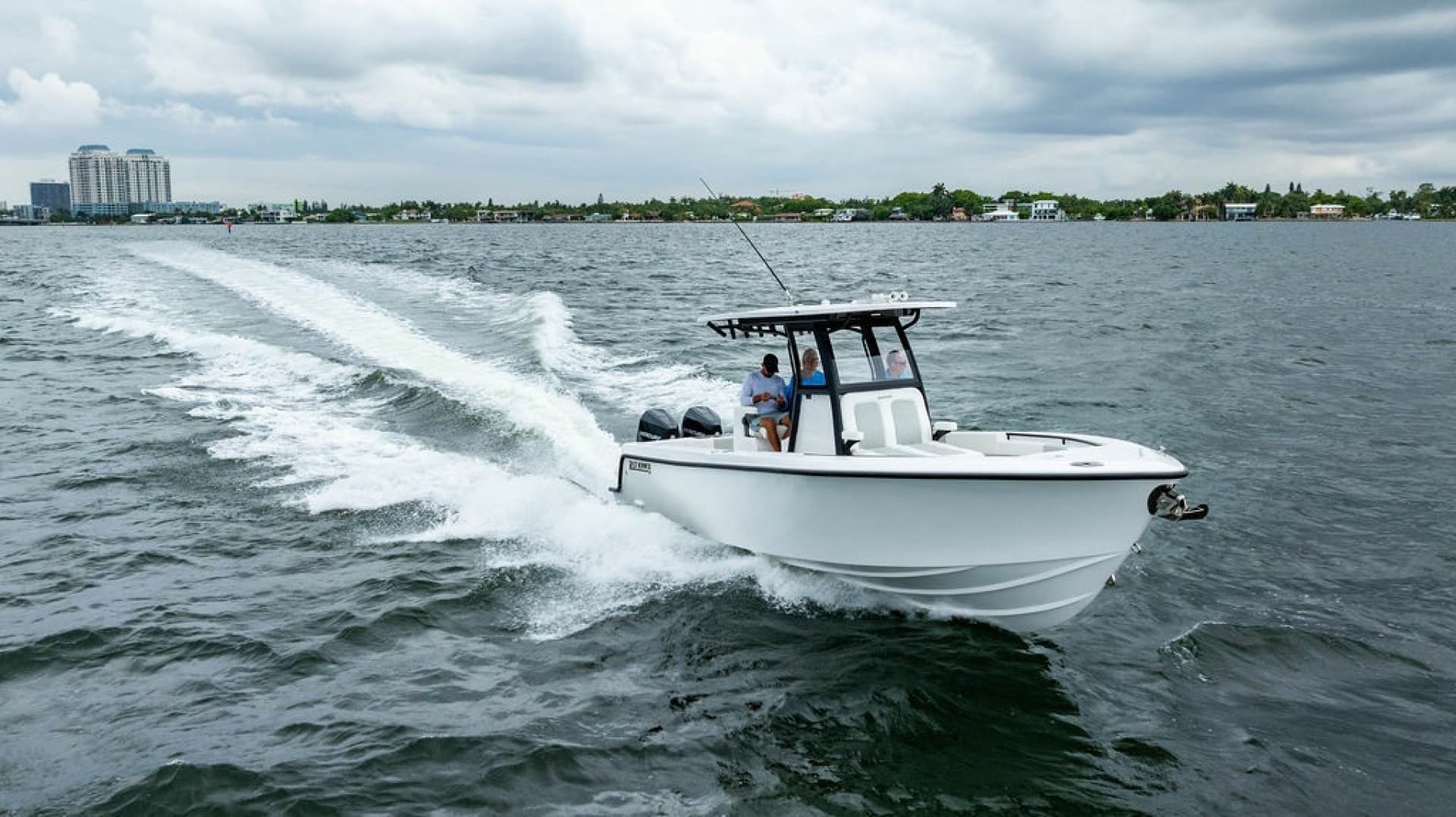 2027 Reef Runner 280