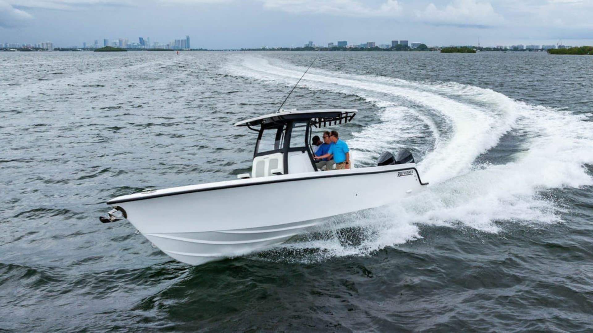 2027 Reef Runner 280