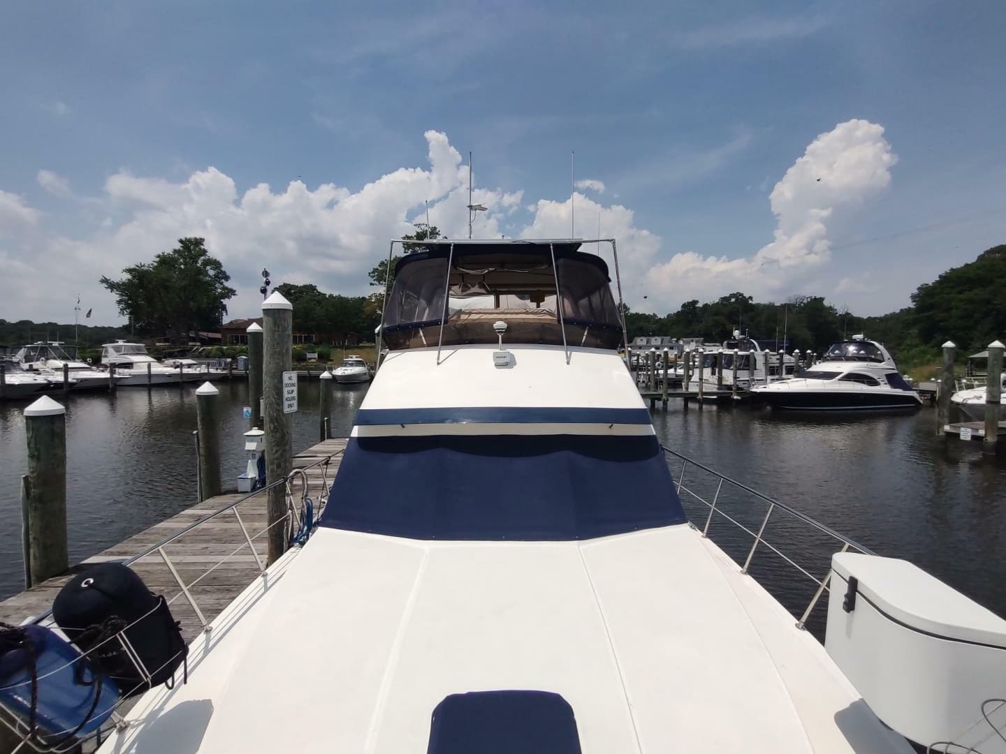 1989 Hyatt Double Cabin Motoryacht