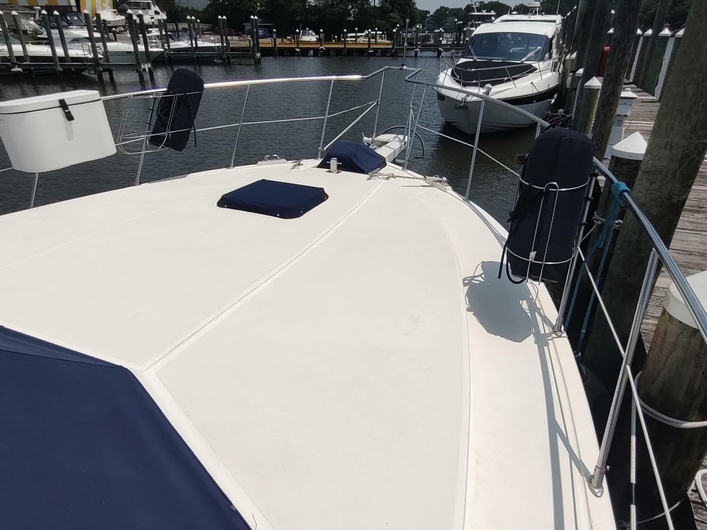 1989 Hyatt Double Cabin Motoryacht