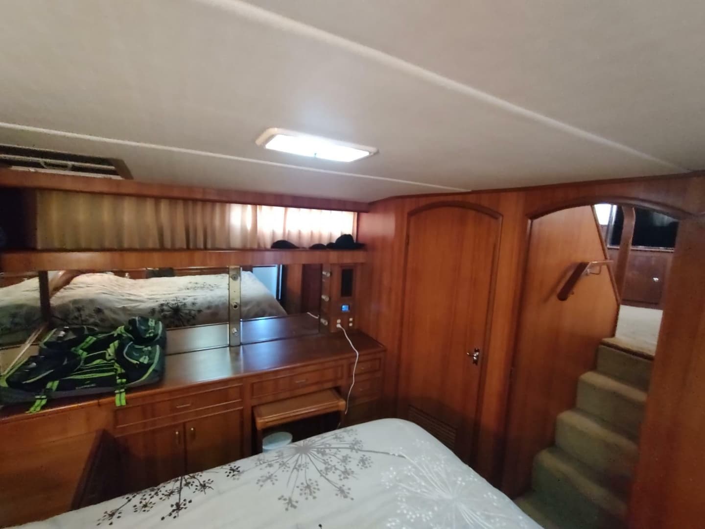 1989 Hyatt Double Cabin Motoryacht