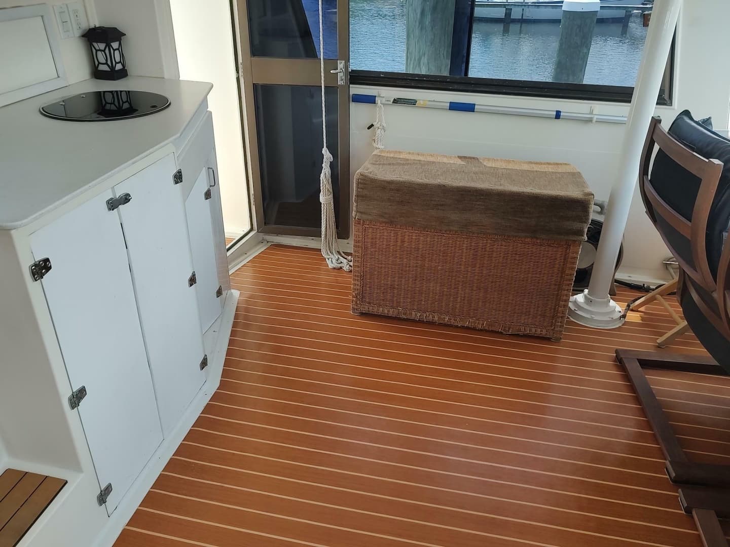 1989 Hyatt Double Cabin Motoryacht