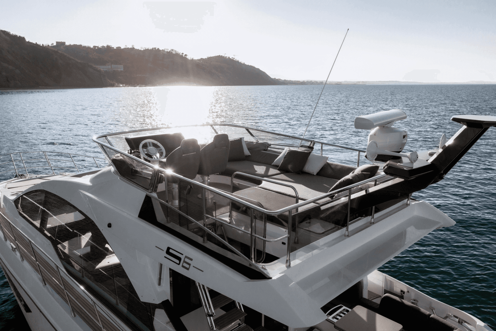 2023 Azimut S6