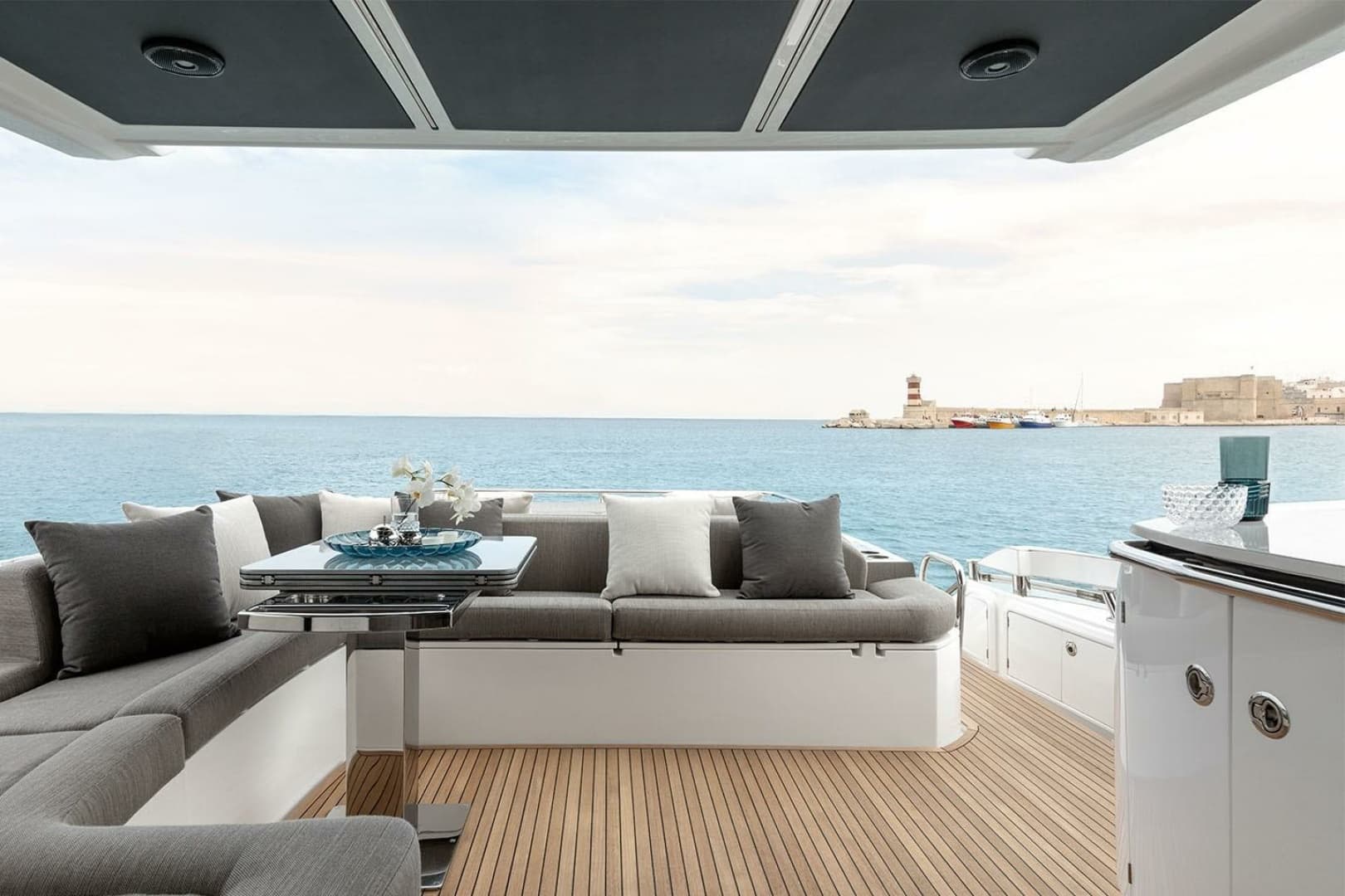 2023 Azimut S6
