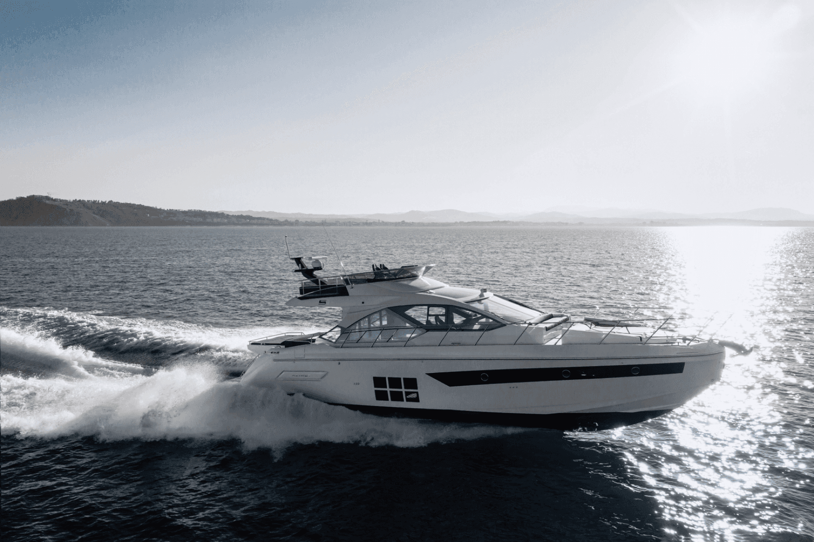 2023 Azimut S6