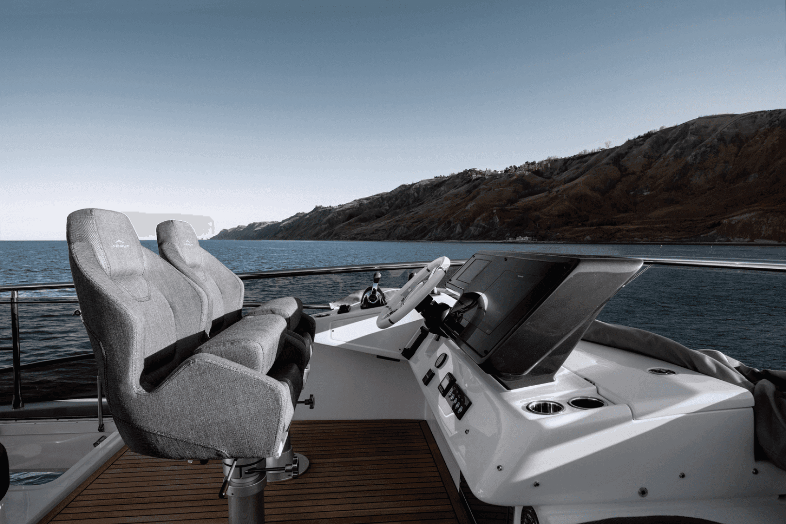 2023 Azimut S6
