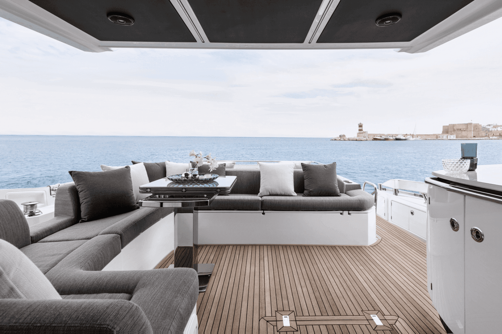 2023 Azimut S6
