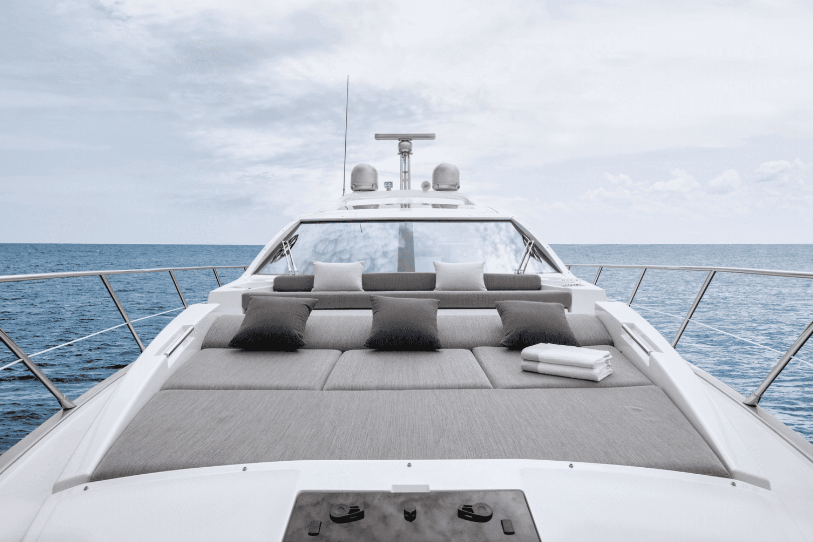 2023 Azimut S6