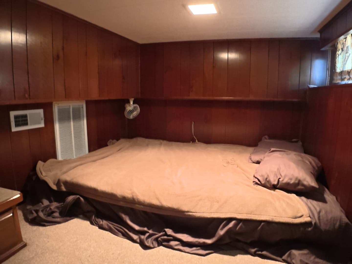 1996 Lakeview 14x56 houseboat