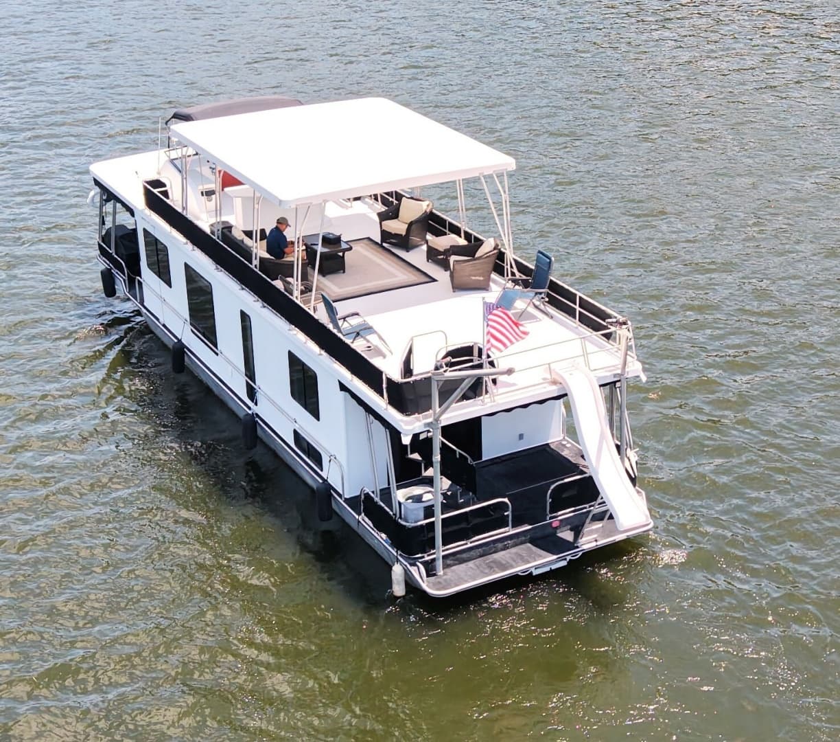 1996 Lakeview 14x56 houseboat