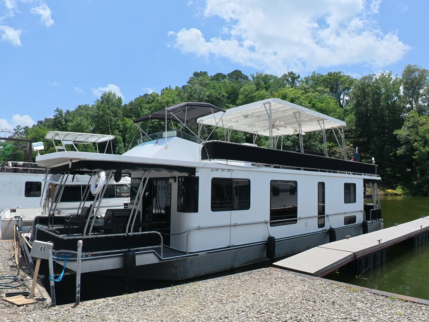 1996 Lakeview 14x56 houseboat