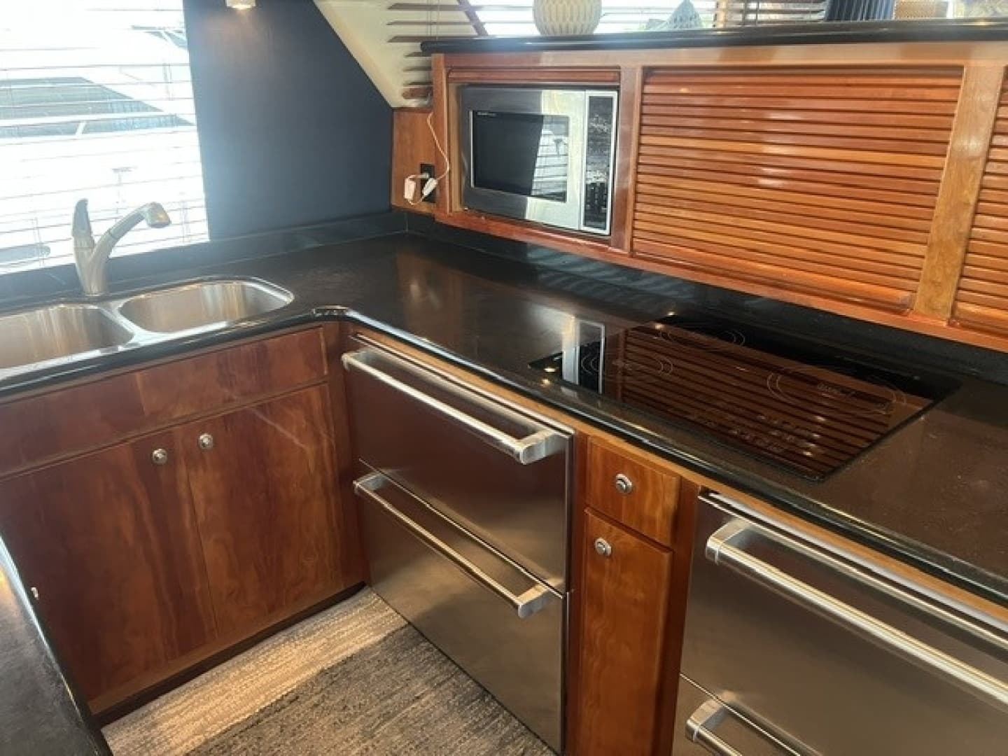 2007 Navigator 5400