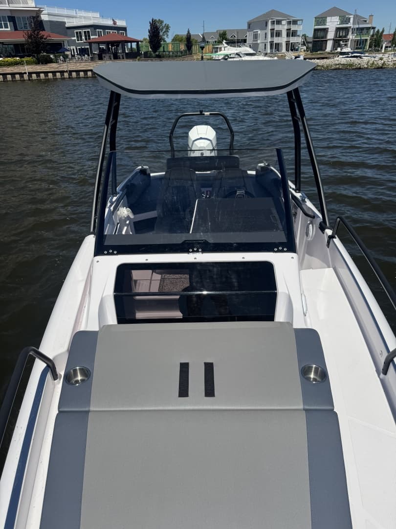 2023 Axopar 25 Cross Top