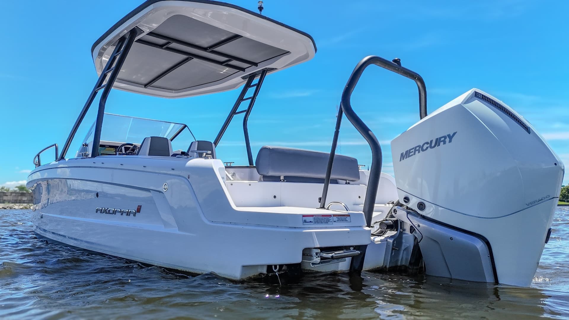 2023 Axopar 25 Cross Top