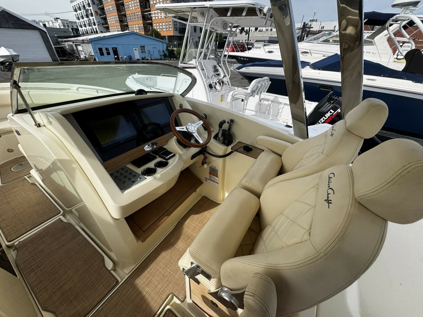 2018 Chris-Craft 30 Calypso