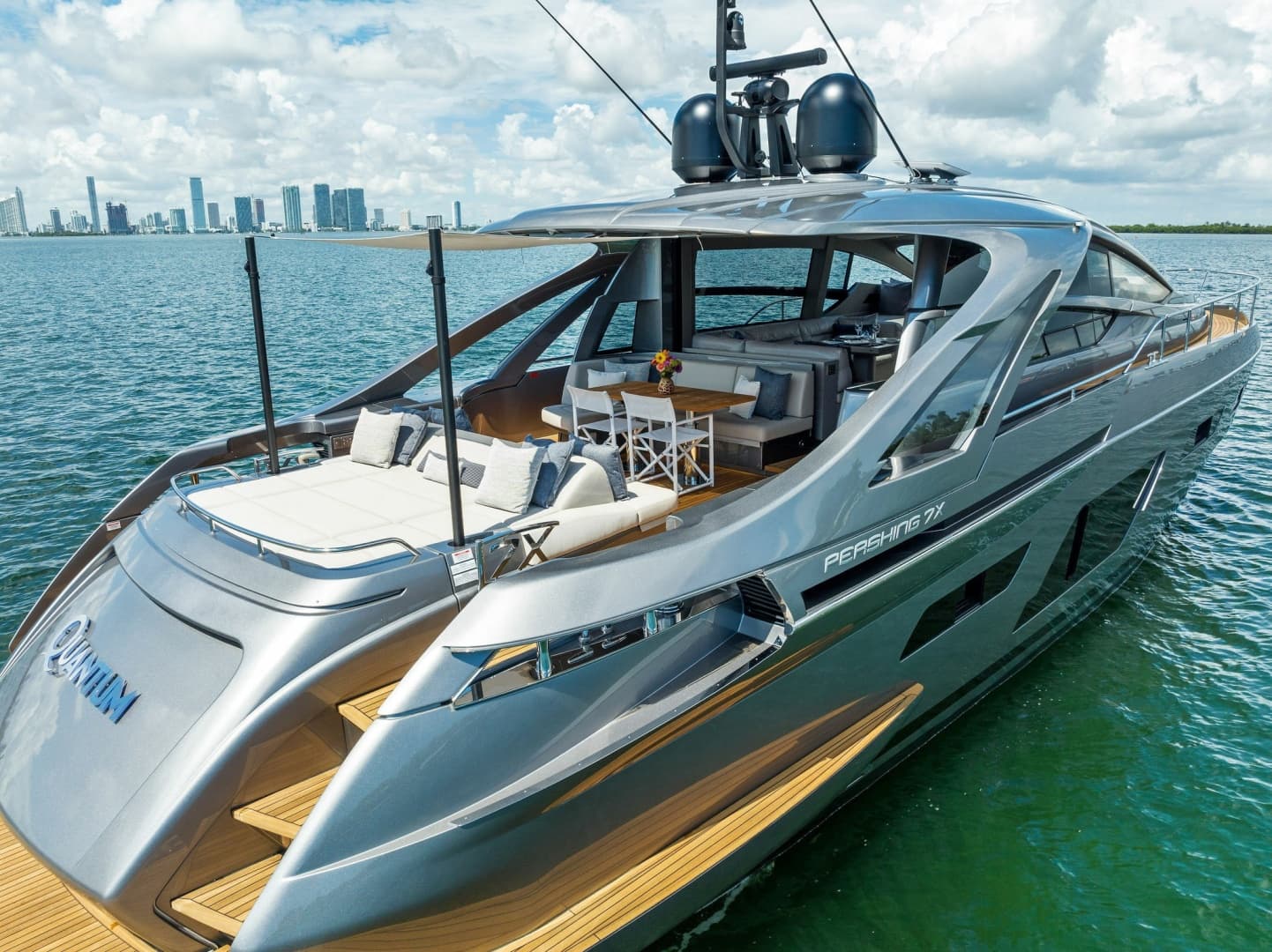 2022 Pershing 7X