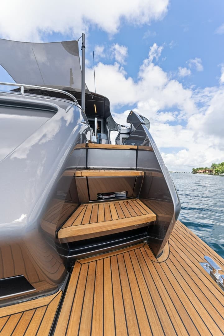2022 Pershing 7X