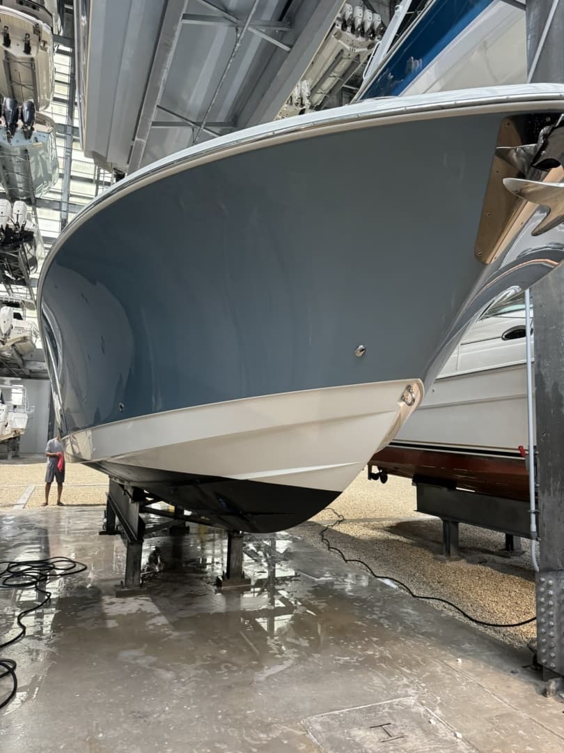 2018 Edgewater 370CC