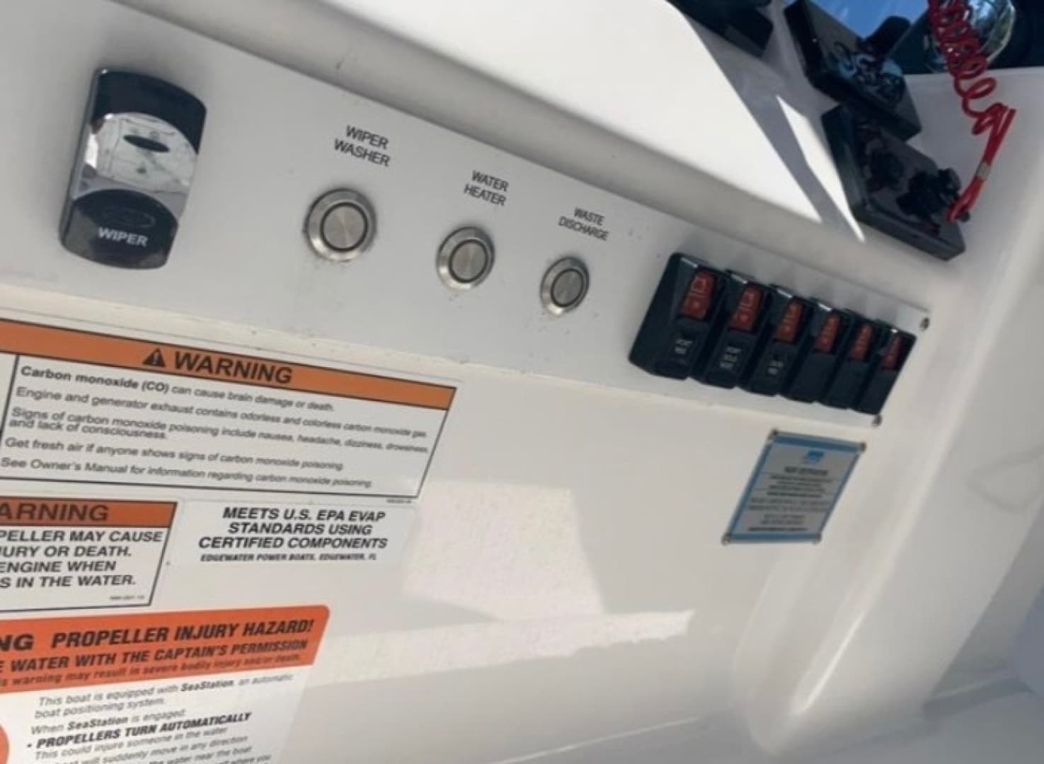 2018 Edgewater 370CC