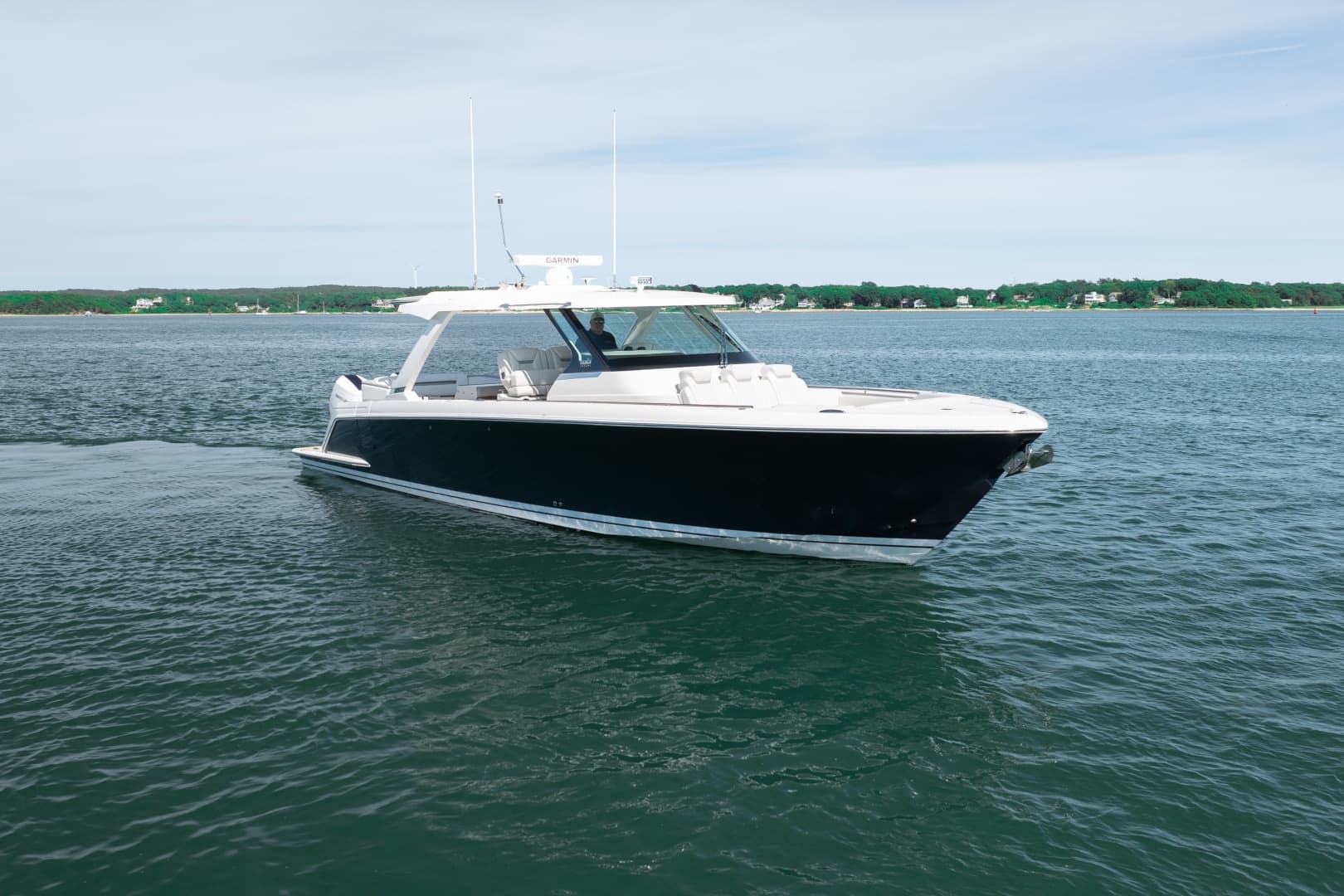 2024 Tiara Sport 