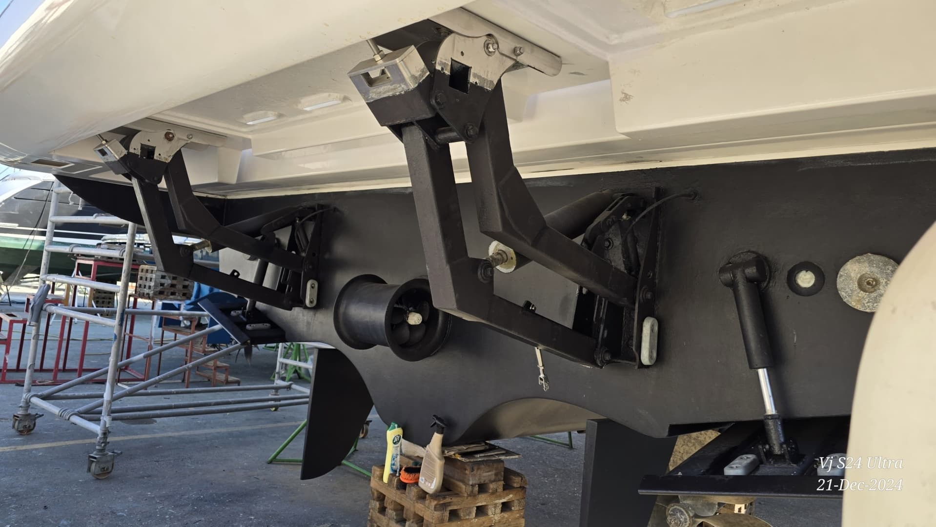 2011 Azimut 70